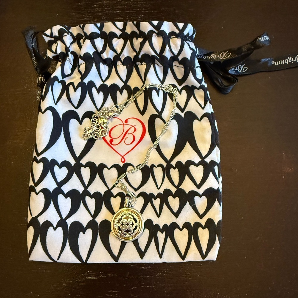 NWOT BRIGHTON NECKLACE. 12”
